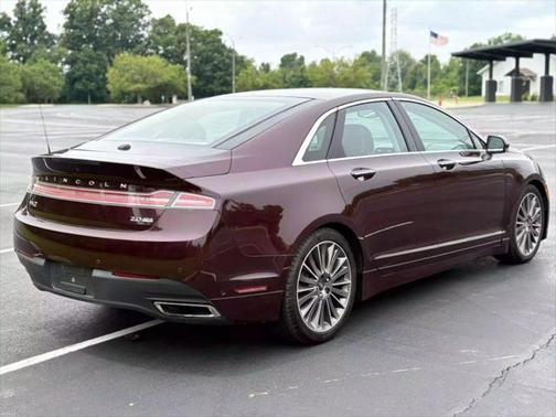2013 Lincoln MKZ Base