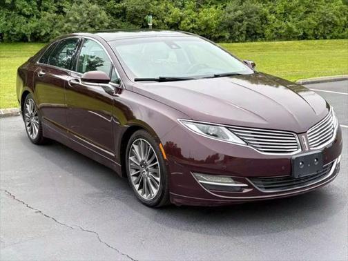 2013 Lincoln MKZ Base