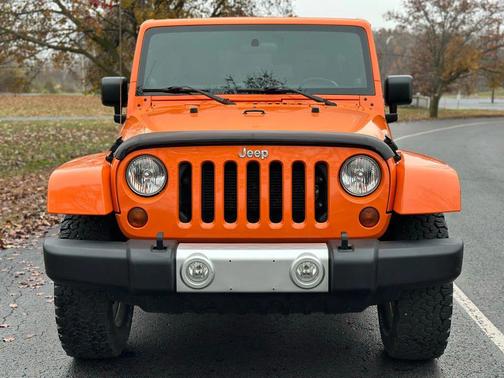 2012 Jeep Wrangler Unlimited Sahara