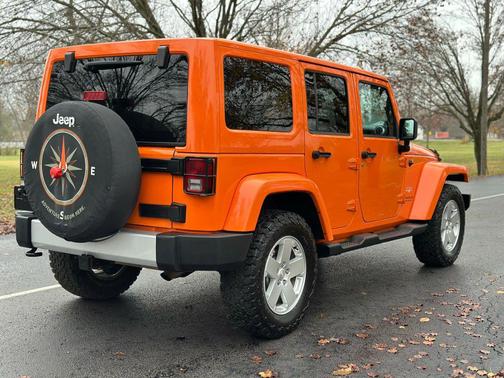 2012 Jeep Wrangler Unlimited Sahara
