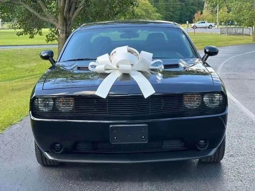 2012 Dodge Challenger SXT