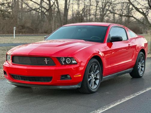 2011 Ford Mustang V6 Premium