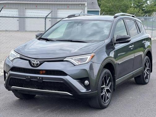 2018 Toyota RAV4 SE