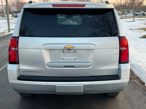 2019 Chevrolet Suburban LS