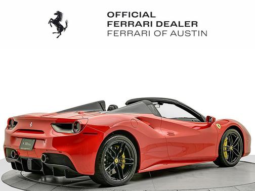 2018 Ferrari 488 Spider Base