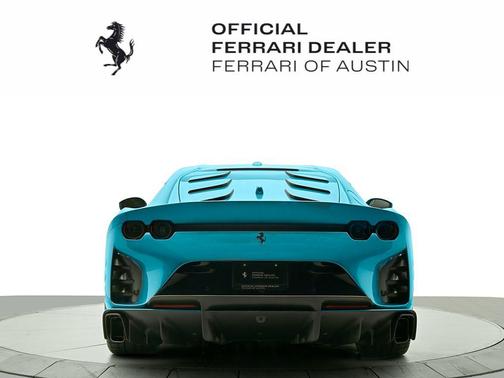 Verde Menthe 2023 Ferrari 812 Competizione