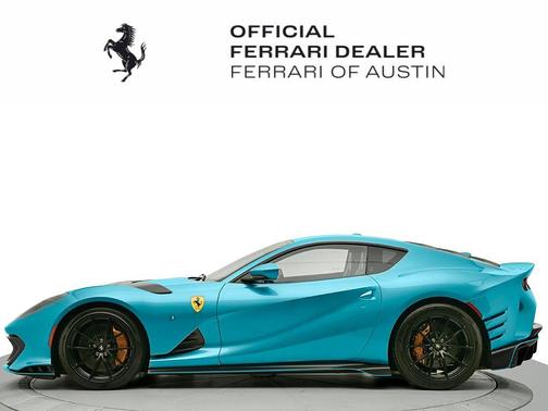 Verde Menthe 2023 Ferrari 812 Competizione
