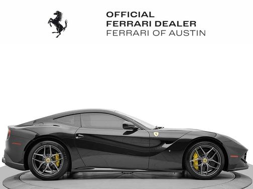 2014 Ferrari F12berlinetta Base
