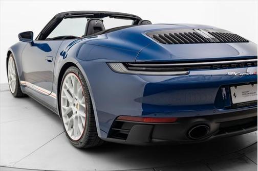 2023 Porsche 911 Carrera GTS