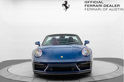 2023 Porsche 911 Carrera GTS