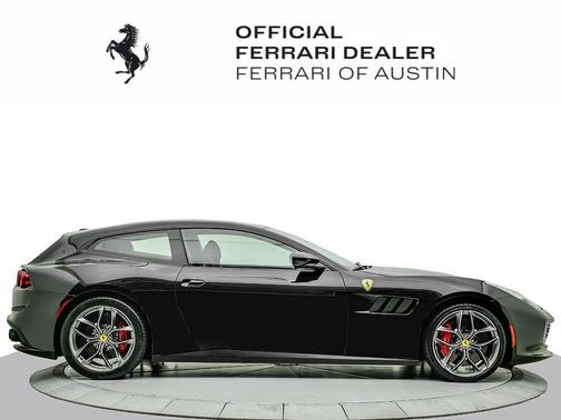 2020 Ferrari GTC4Lusso T