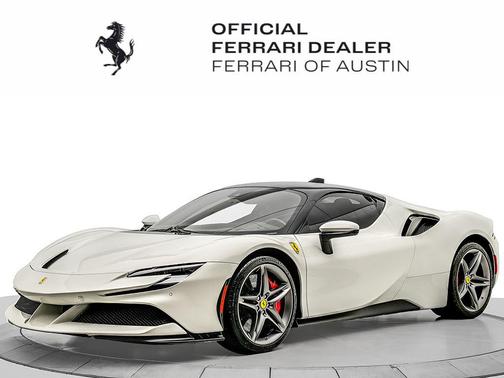 Bianco Avus 2023 Ferrari SF90 Stradale Base