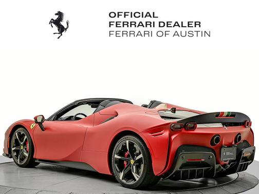 2022 Ferrari SF90 Spider Base