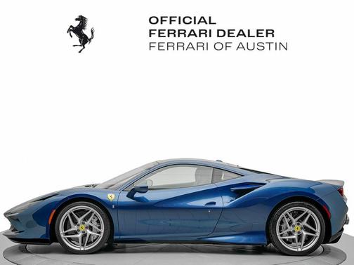 2020 Ferrari F8 Tributo Base