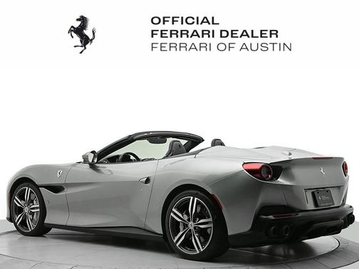 Rosso Corsa 2019 Ferrari Portofino Base