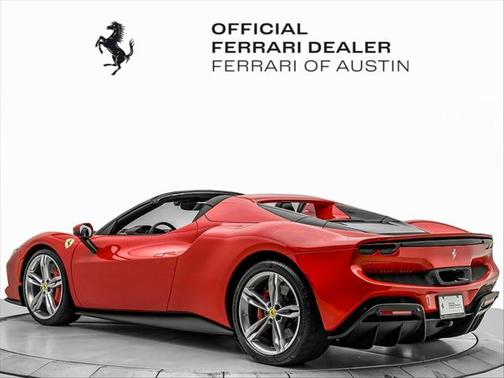 2023 Ferrari 296 GTS base