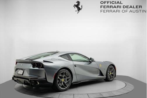 2020 Ferrari 812 Superfast Base