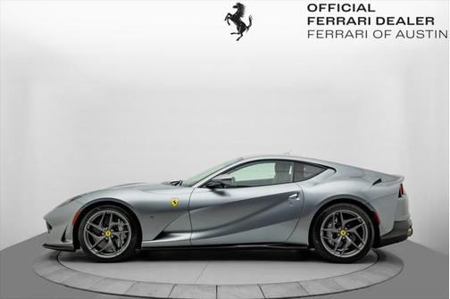 2020 Ferrari 812 Superfast Base