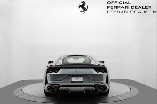 2020 Ferrari 812 Superfast Base
