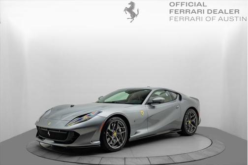 2020 Ferrari 812 Superfast Base
