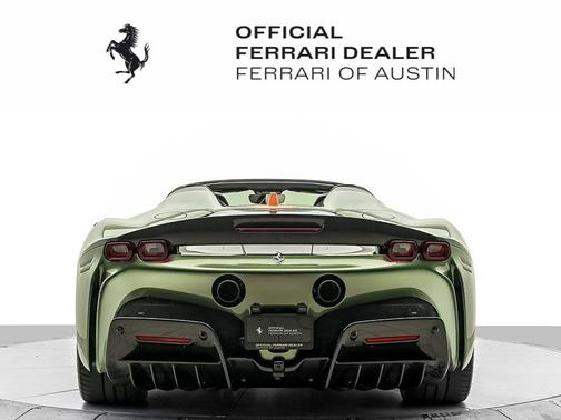 2023 Ferrari SF90 Spider Base
