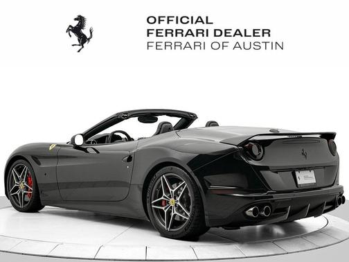 2015 Ferrari California T
