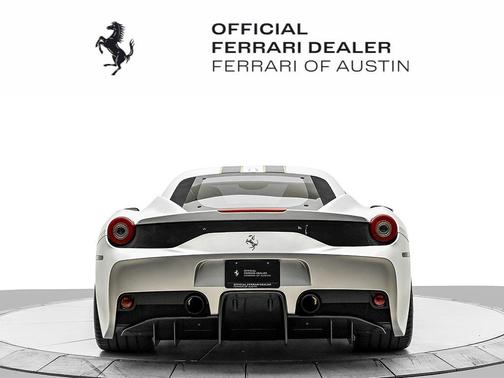 Argento 2014 Ferrari 458 Speciale Base