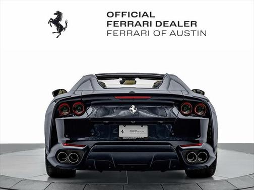 2022 Ferrari 812 GTS Base