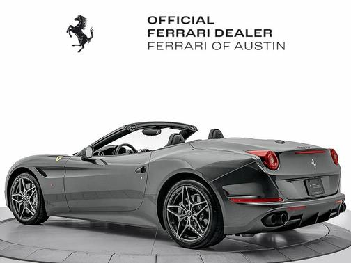 2017 Ferrari California T