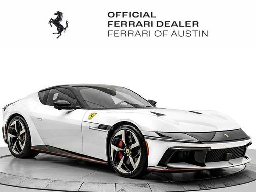 Bianco Cervino 2025 Ferrari 12Cilindri Base