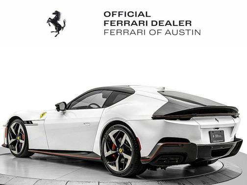 2025 Ferrari 12Cilindri Base