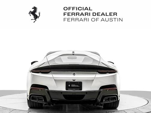 2025 Ferrari 12Cilindri Base