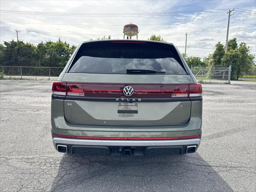 2025 Volkswagen Atlas 2.0T Peak Edition
