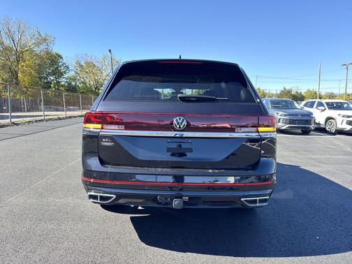 2024 Volkswagen Atlas 2.0T SEL Premium R-Line 4MOTION