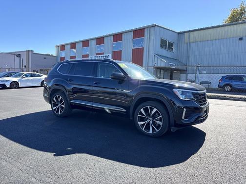2024 Volkswagen Atlas 2.0T SEL Premium R-Line 4MOTION