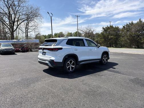 Pure White 2026 Volkswagen Tiguan 2.0T SE 4MOTION
