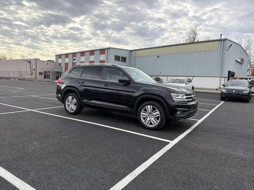 2019 Volkswagen Atlas 3.6L SE w/Technology