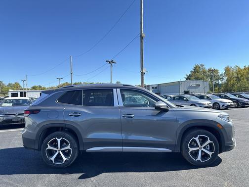 2025 Volkswagen Tiguan 2.0T SE 4MOTION