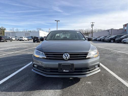 2016 Volkswagen Jetta 1.8T Sport