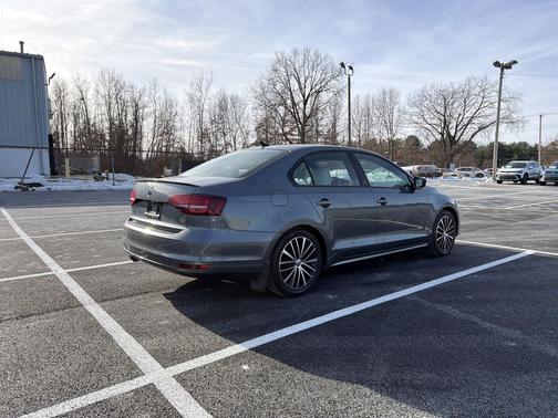 2016 Volkswagen Jetta 1.8T Sport