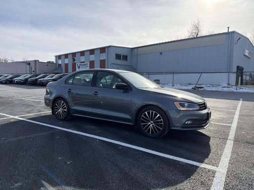 2016 Volkswagen Jetta 1.8T Sport