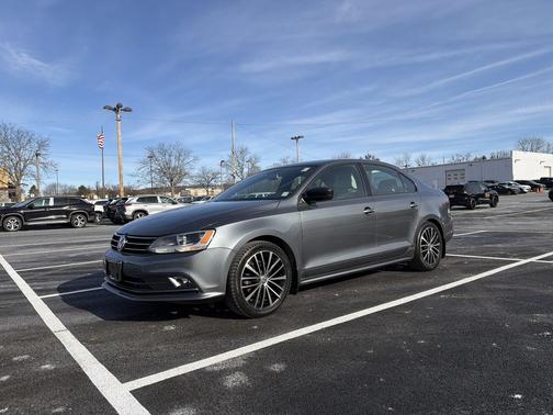 2016 Volkswagen Jetta 1.8T Sport
