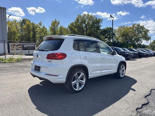 2016 Volkswagen Tiguan R-Line