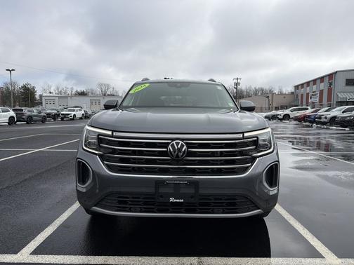 2024 Volkswagen Atlas 2.0T SE w/Technology 4MOTION