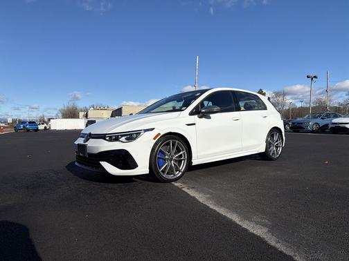 2024 Volkswagen Golf R 2.0T Manual