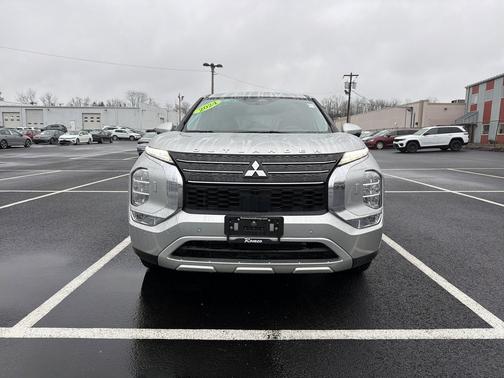 2024 Mitsubishi Outlander SE 2.5 S-AWC