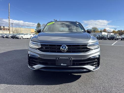 2022 Volkswagen Tiguan 2.0T SE R-Line Black 4MOTION