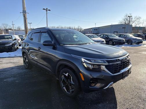 2024 Kia Seltos EX