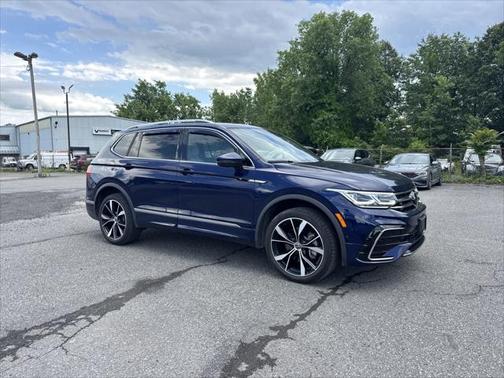 2023 Volkswagen Tiguan 2.0T SEL R-Line 4MOTION