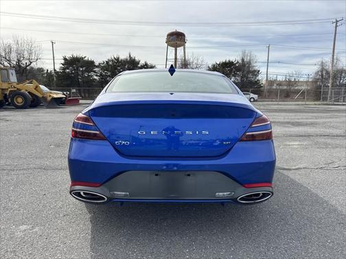 2022 Genesis G70 3.3T RWD